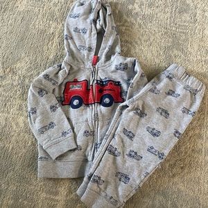Carter’s 18M boys hoodie and pants